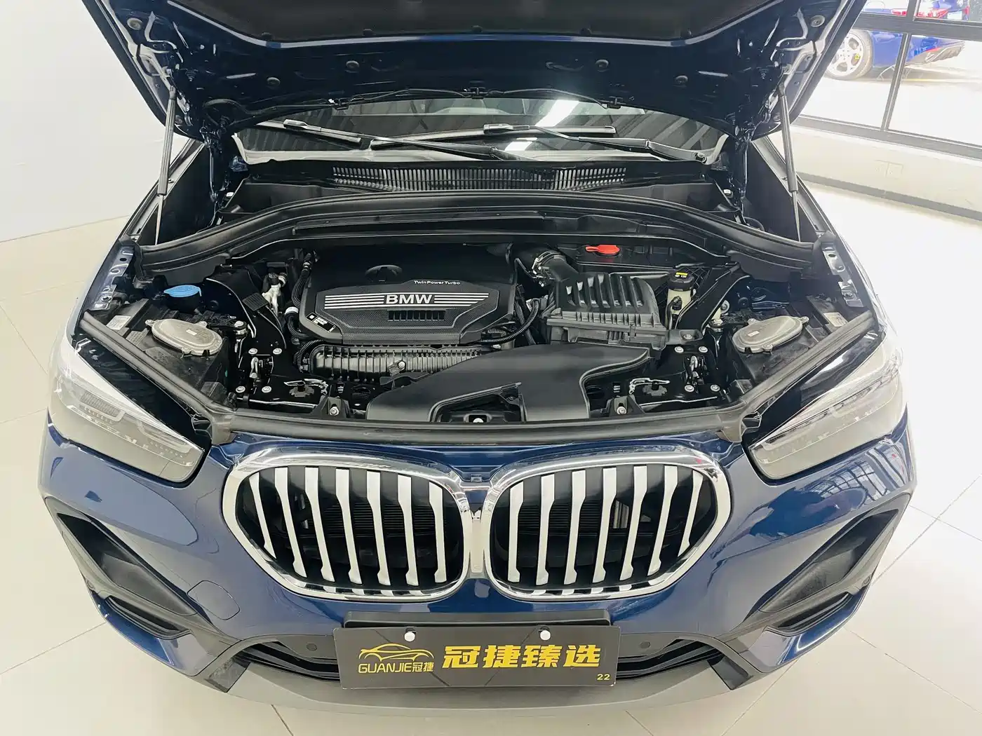 BMW X1 2022 sDrive25Li Leading фото 2