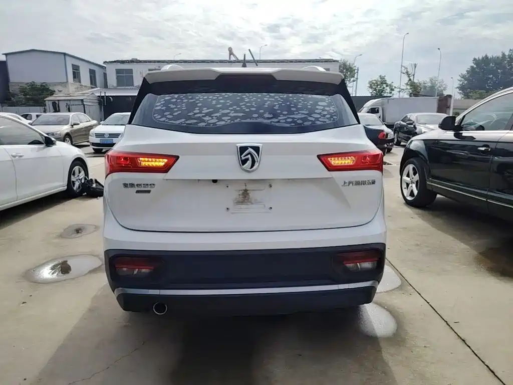 Baojun 530 2020 2020 1.5T Manual Comfort 6-seater