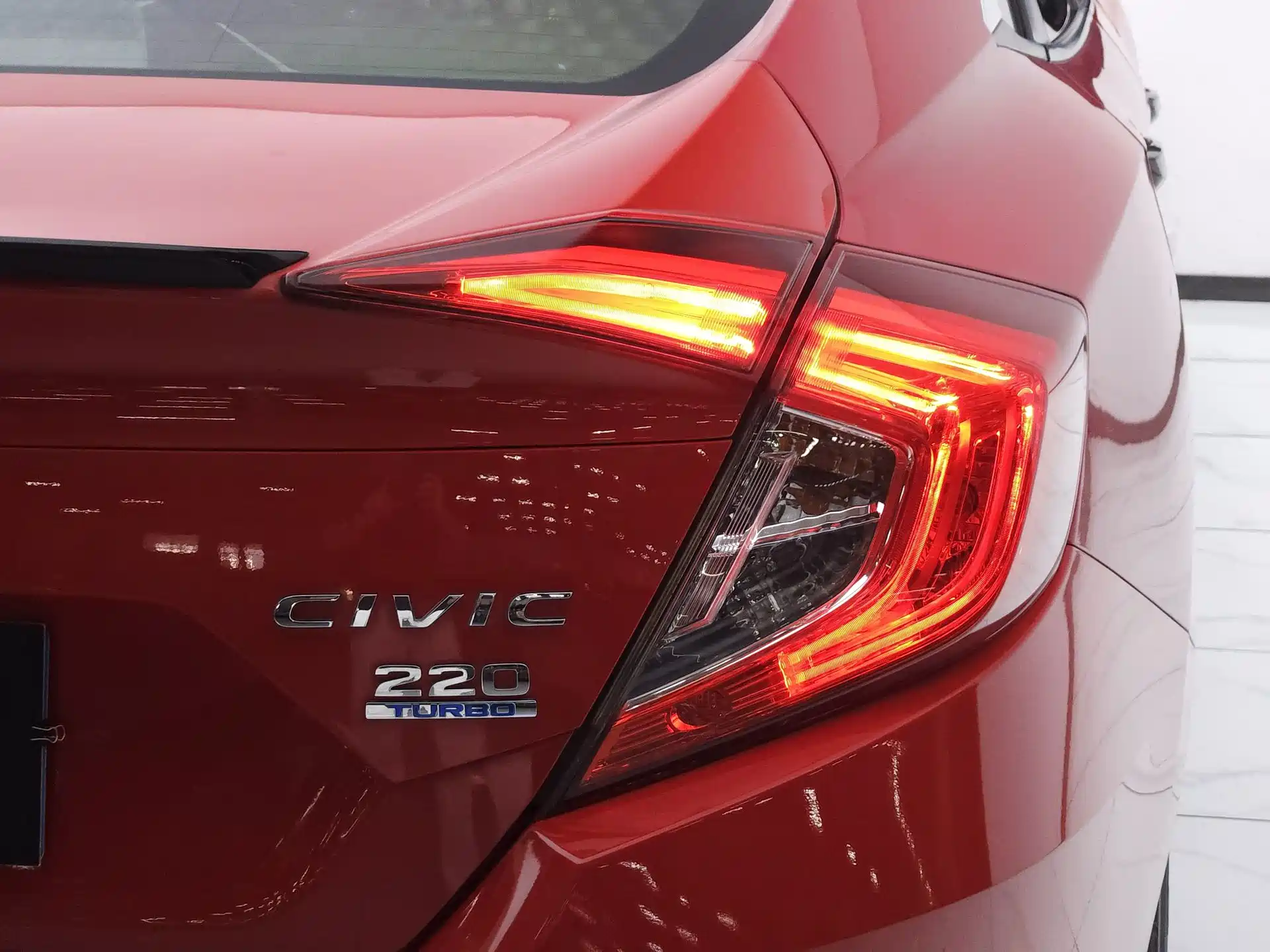 Фото 19 - Honda Civic