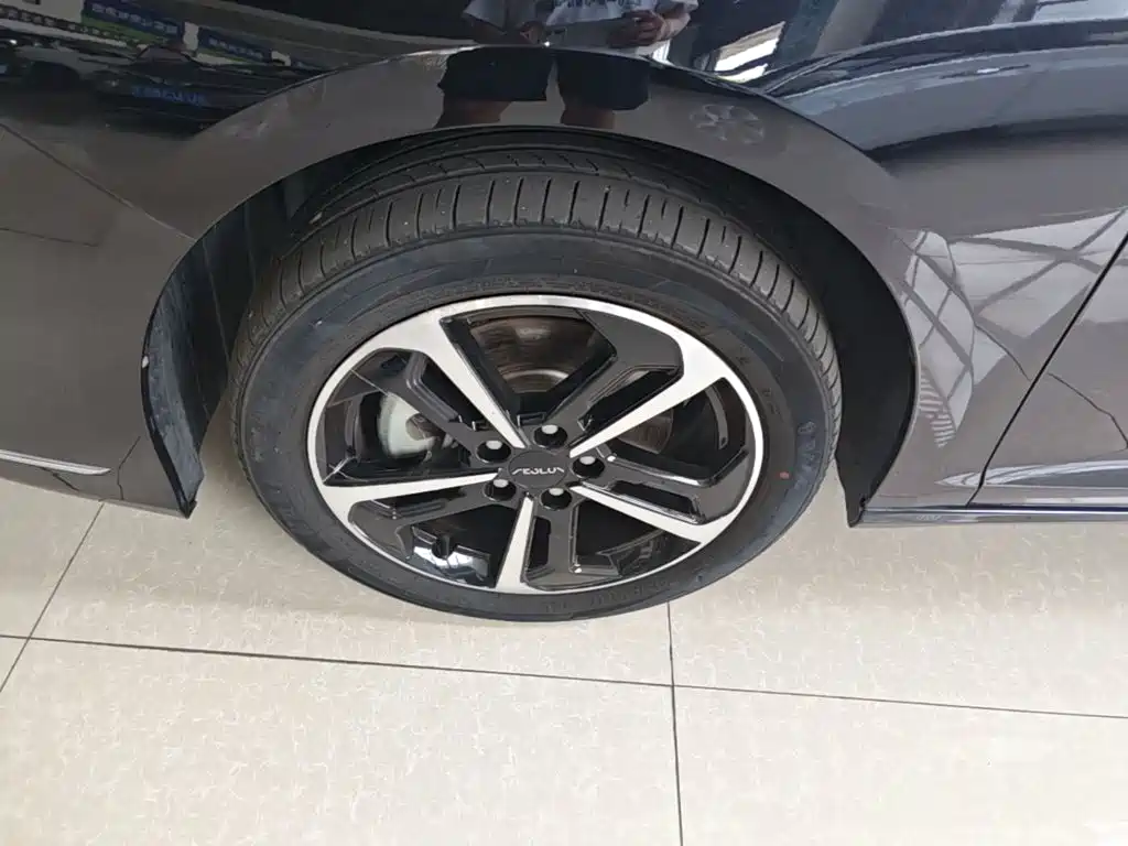 Dongfeng Aeolus Yixuan MAX 2024 2024 1.5T Luxury Edition