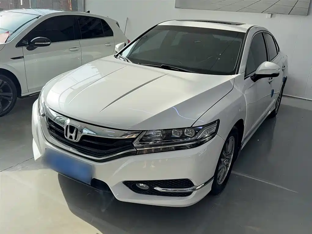 Honda Spirior 2017 2015 2.0L Premium Edition