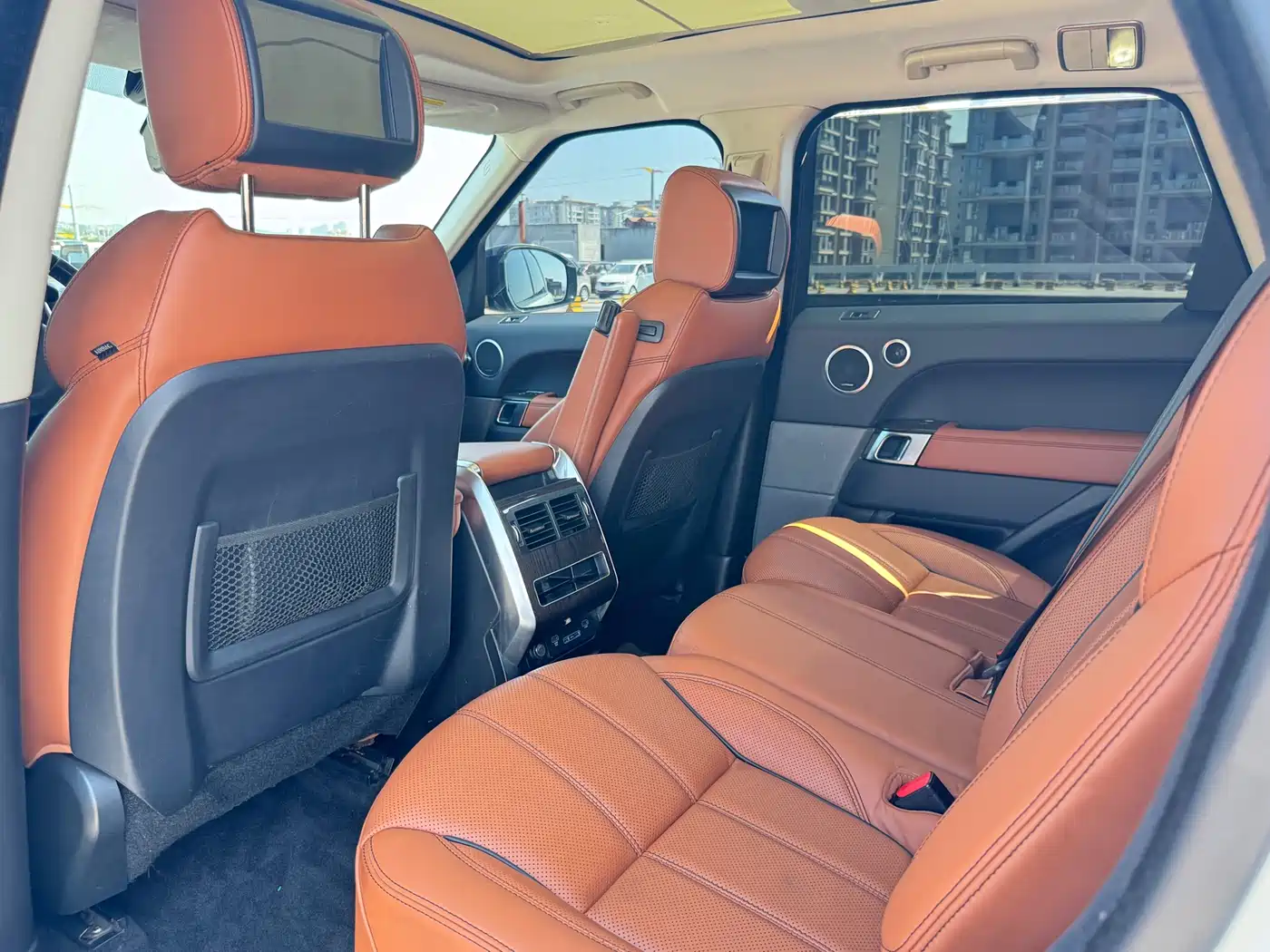 Фото 8 - Land Rover Range Rover Sport