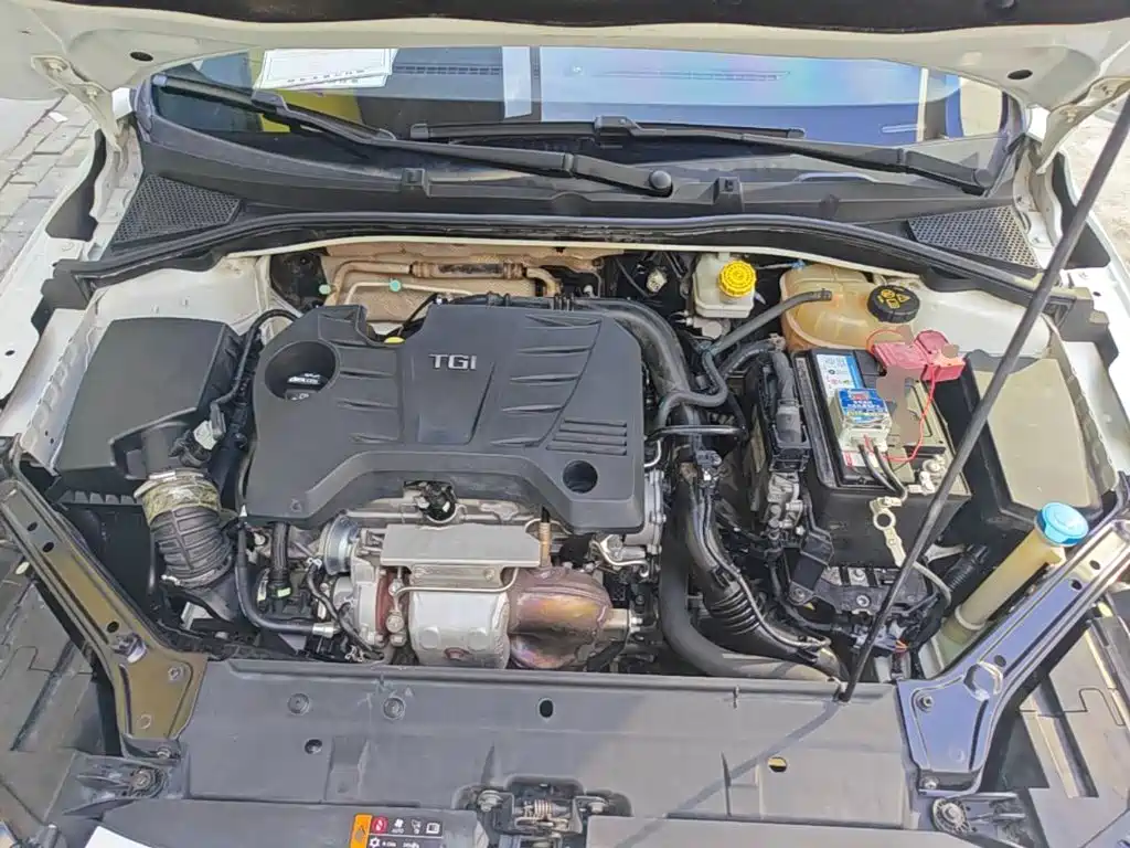 Roewe i6 2018 2017 20T Auto Internet Smart Enjoy Edition