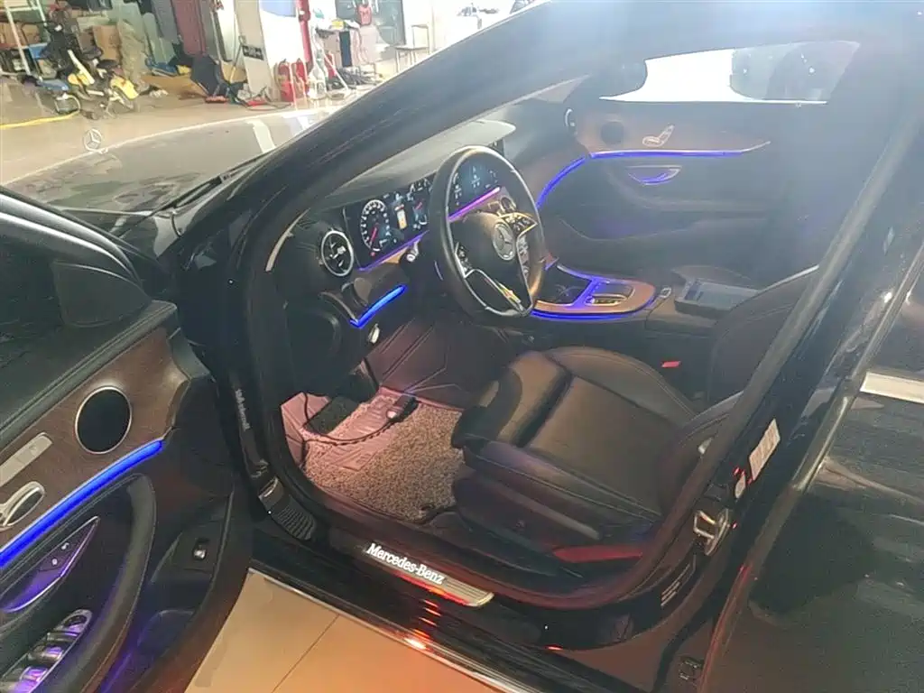 Mercedes-Benz E-Class 2023 E 260 L фото 16