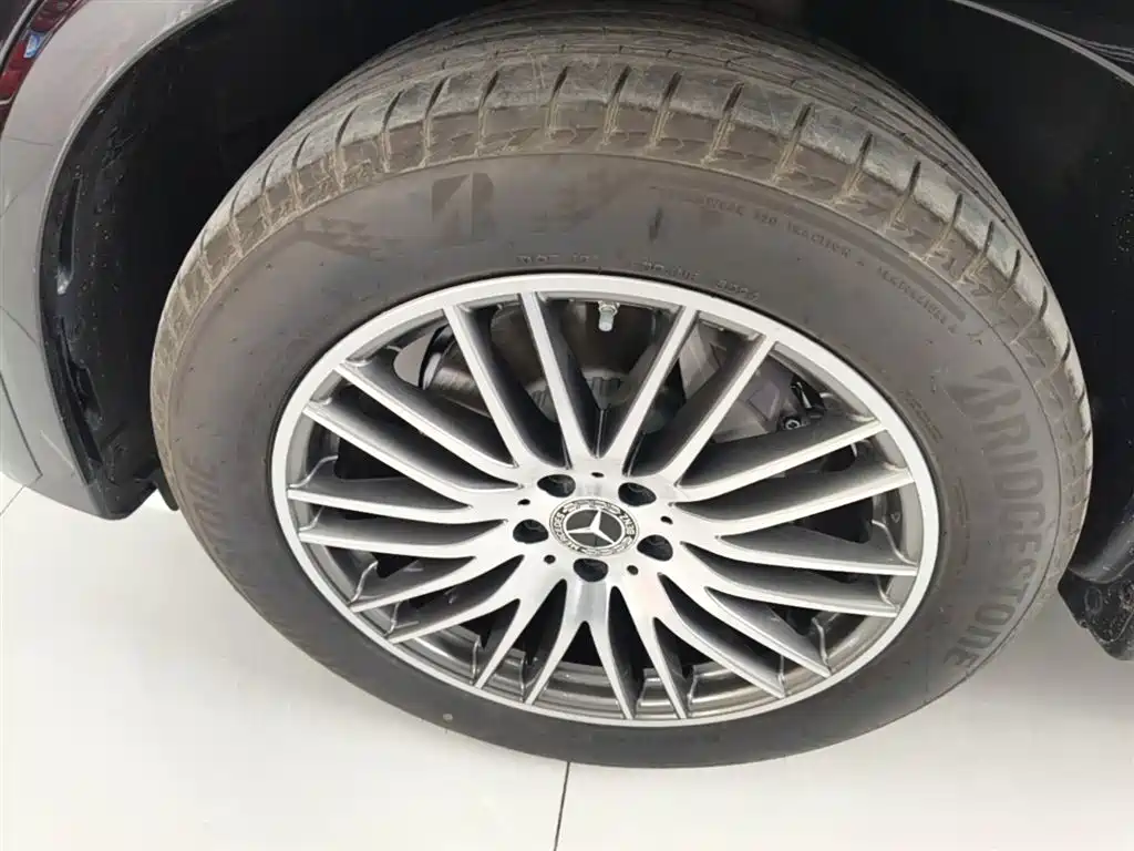 Mercedes-Benz GLC 2025 GLC 300 L 4MATIC Dynamic 5-seater фото 23