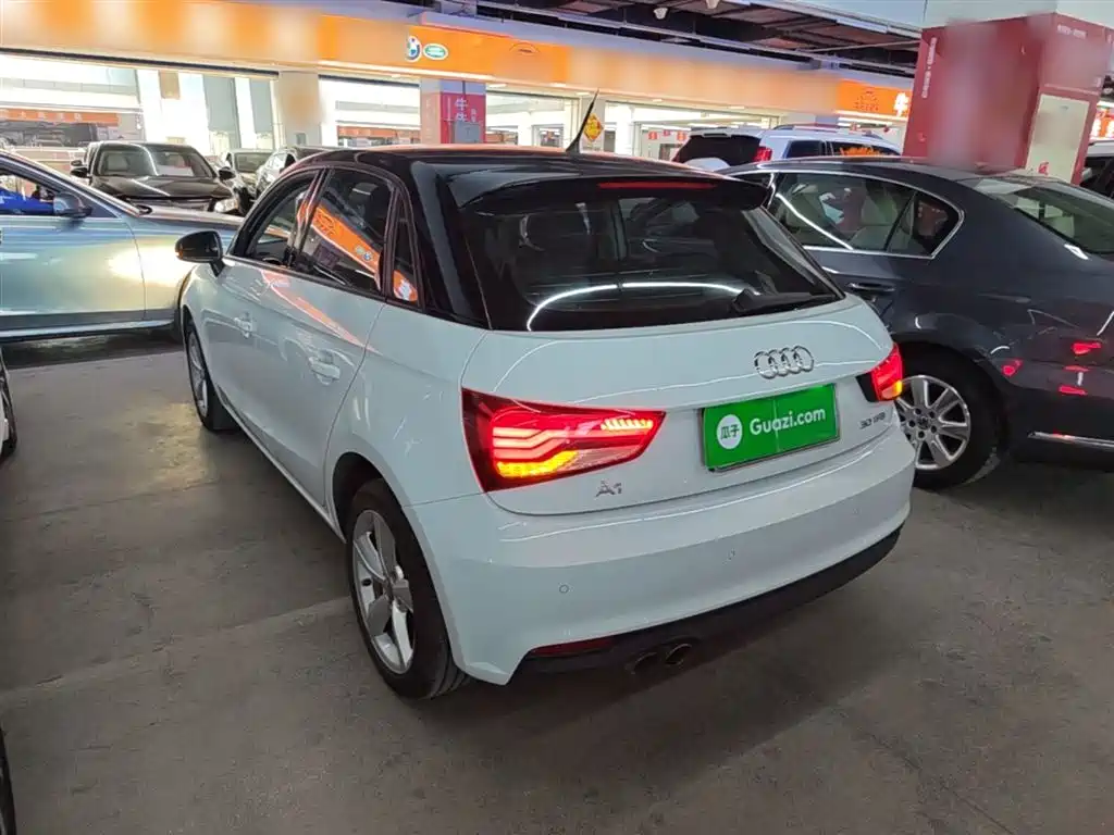 Audi A1 2019 2016 30 TFSI Sportback Design Style Edition