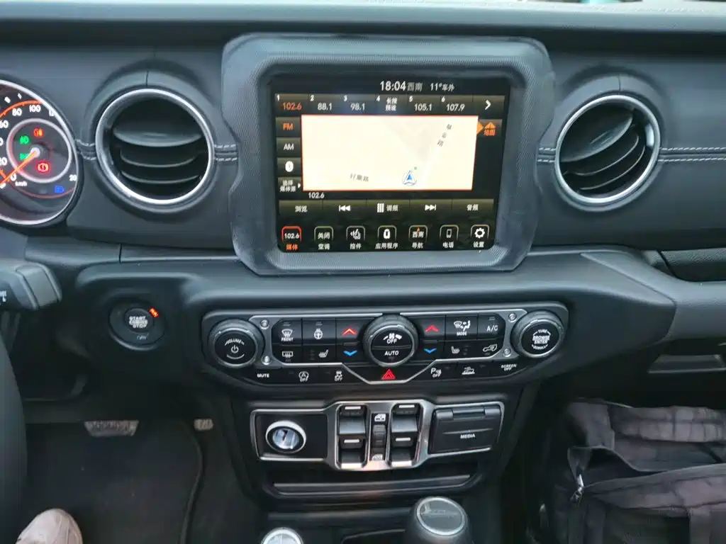 Фото 6 - Jeep Gladiator
