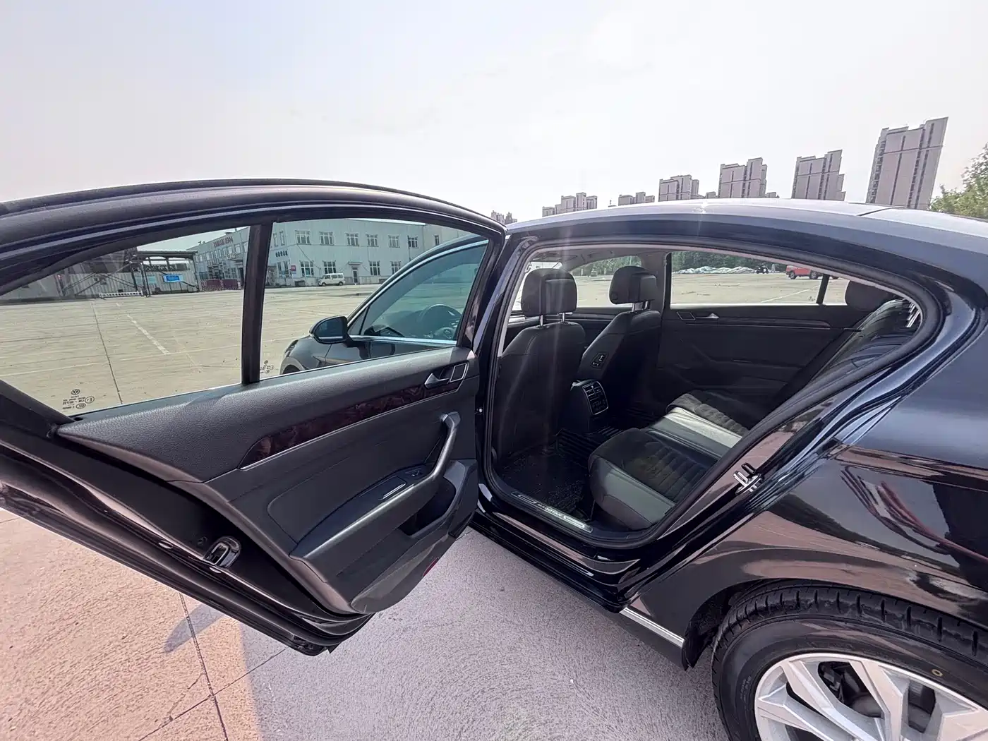 Volkswagen Magotan 2018 330TSI DSG Luxury фото 15