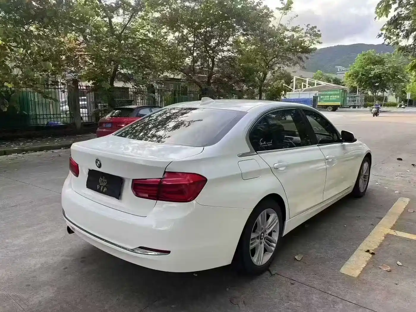BMW 3 Series 2016 320Li Progressive фото 7