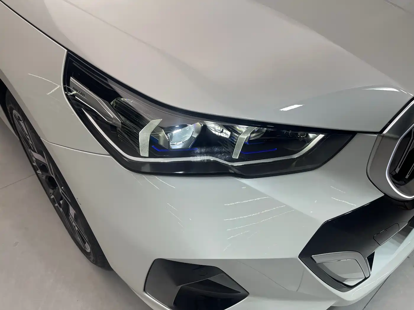 BMW 5 Series 2025 530Li Premium M Sport Package фото 27