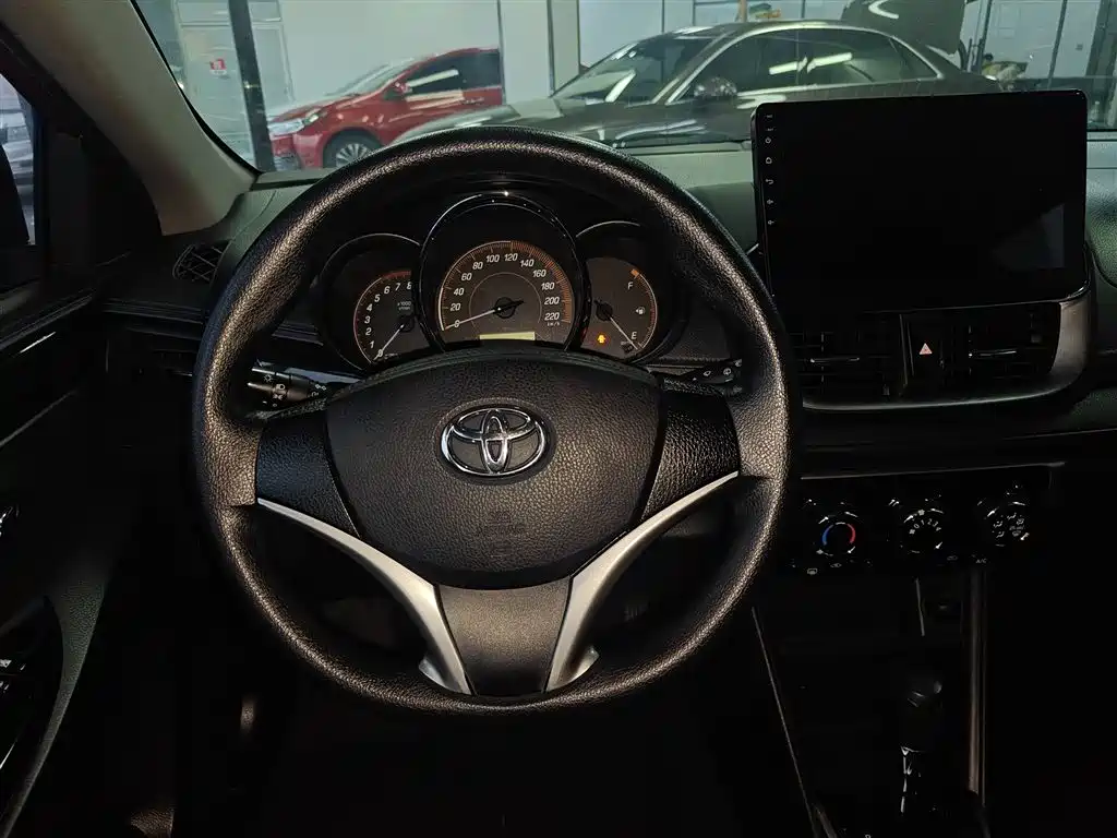 Toyota YARiS L Zhi Xuan 2020 Zhi Xuan X 1.5L CVT Luxury фото 11