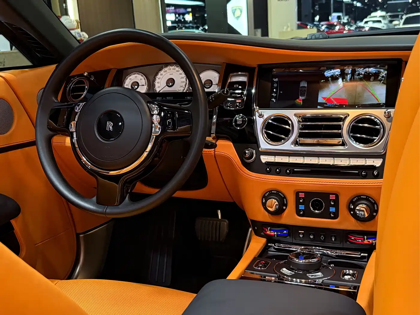 Rolls-Royce Dawn 2021 2018 6.6T Standard