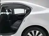 Photo 15 - Volkswagen Sagitar