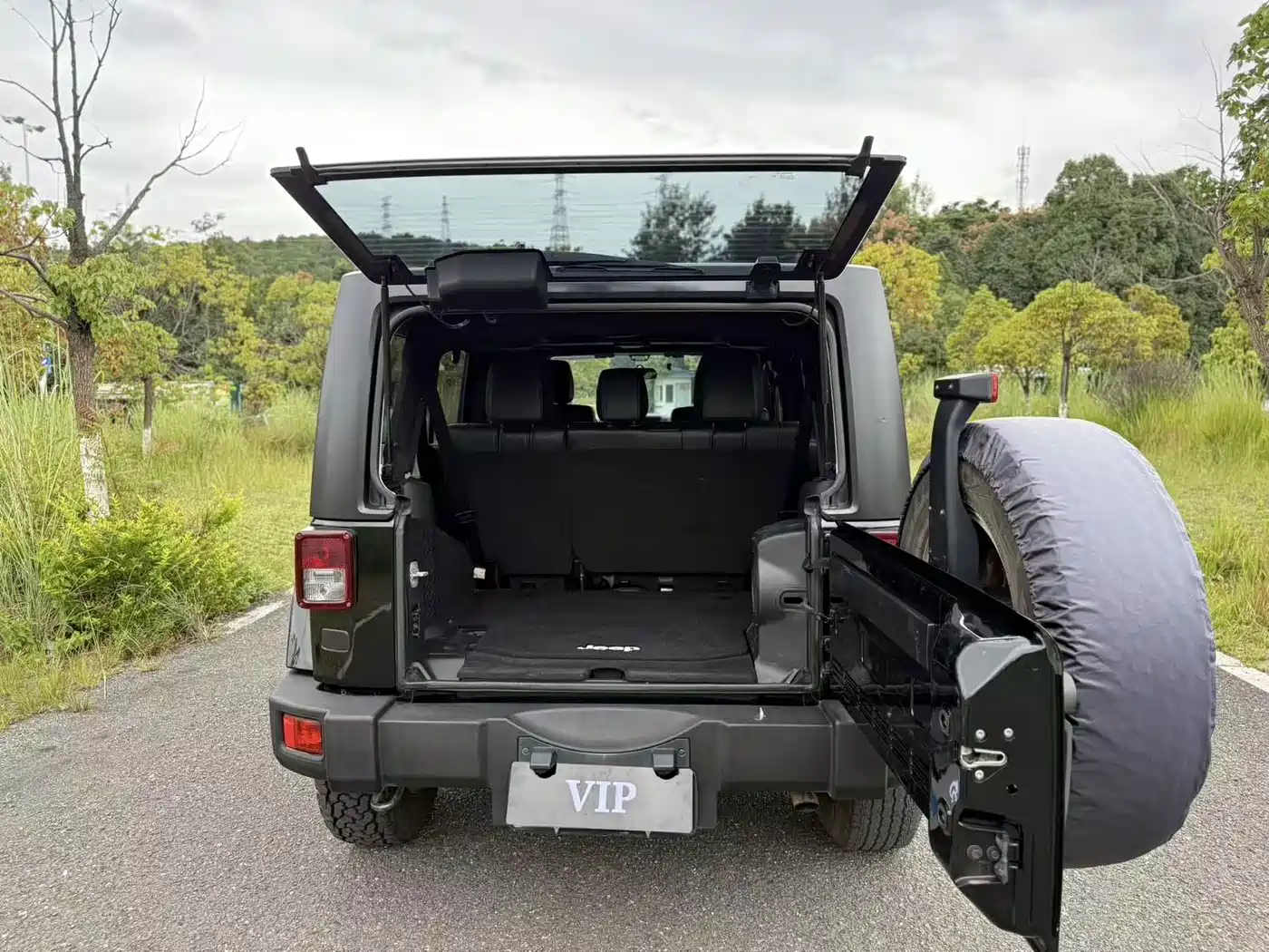 Фото 21 - Jeep Wrangler