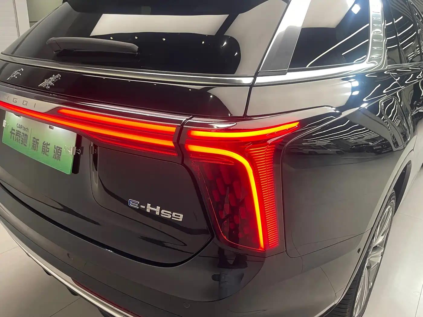 Hongqi E-HS9 2022 660km Qi Chang Edition (6-seater) фото 27