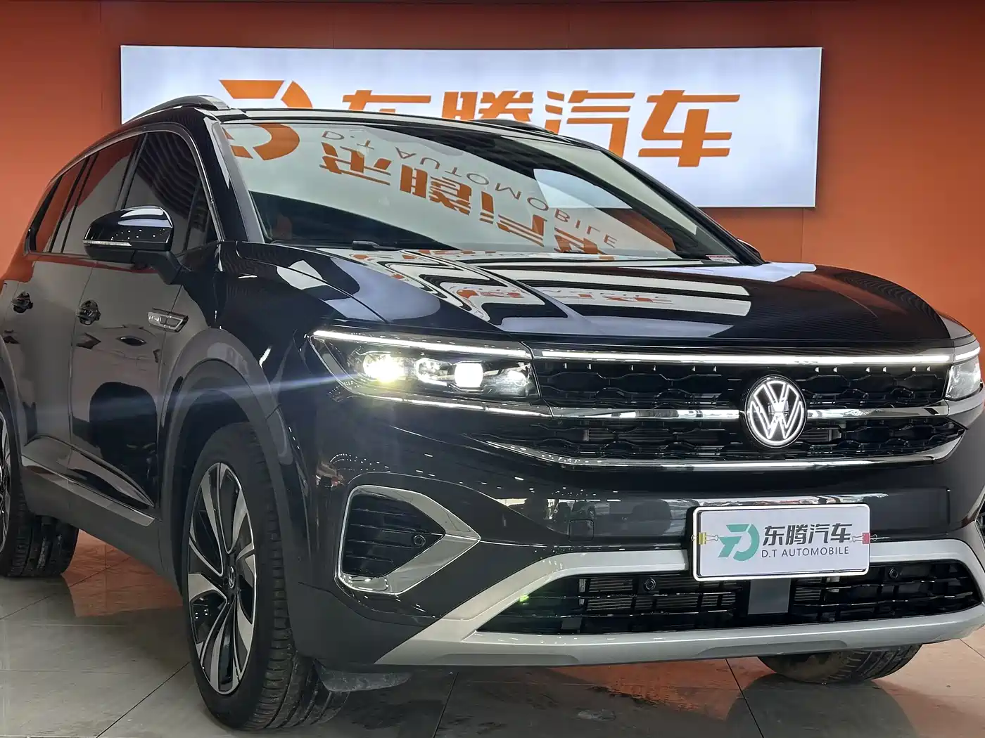 Volkswagen Talagon 2022 380TSI 4WD Luxury Premium Pro Edition 6-seater фото 3