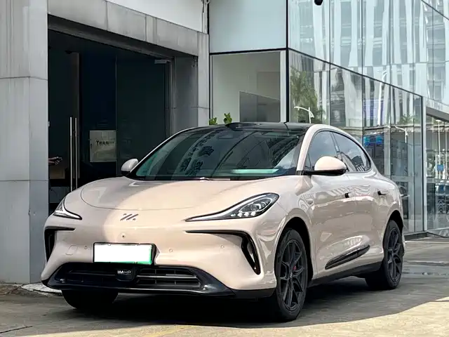 IM LS6 Max, Стандарт