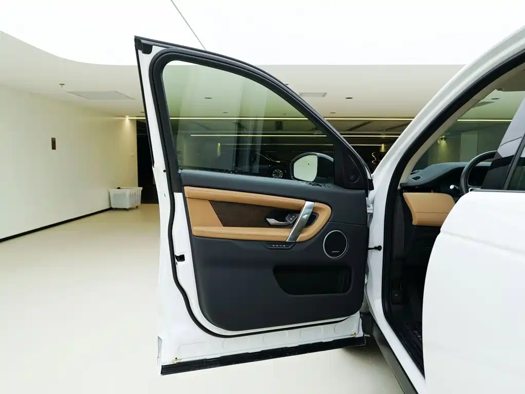 Photo 19 - Land Rover Discovery Sport
