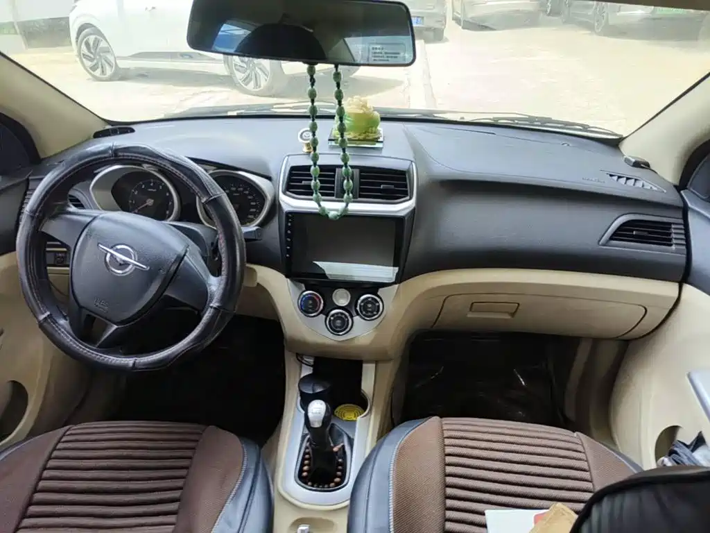 Haima M3 2013 2013 1.5L Manual Base