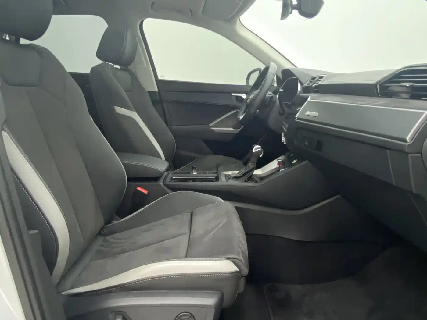 Audi Q3 2023 35 TFSI Fashion Dynamic (1.4T) фото 7