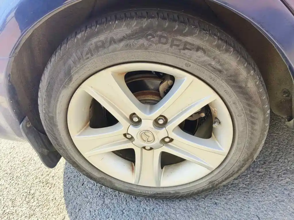 Photo 6 - Mazda 6