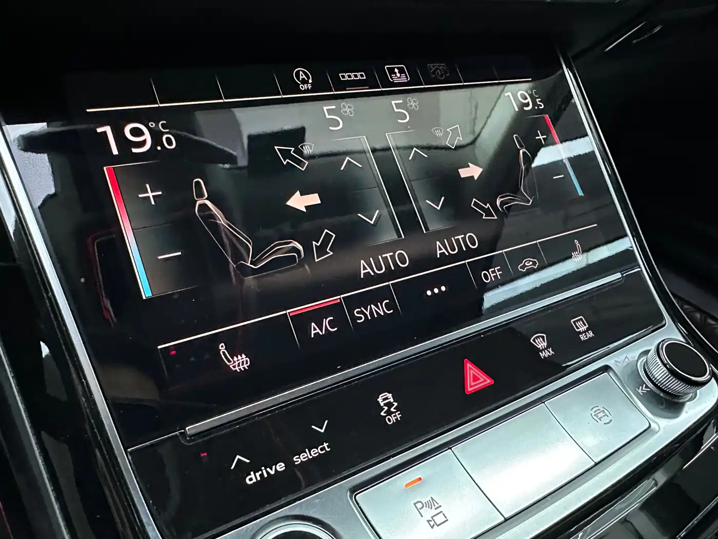 Audi A8 2021 A8L 50 TFSI quattro Comfort фото 10