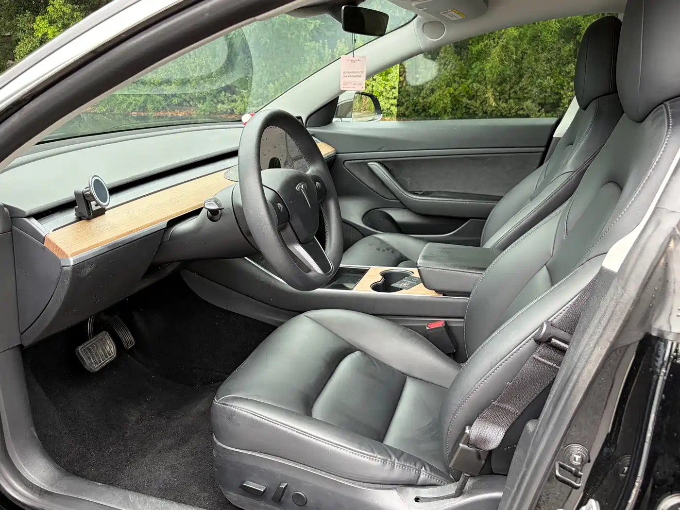 Фото 6 - Tesla Model 3