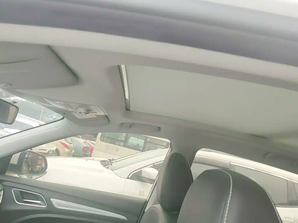 Roewe RX3 2019 2020 1.6L CVT 4G Ultra Comfort Flagship