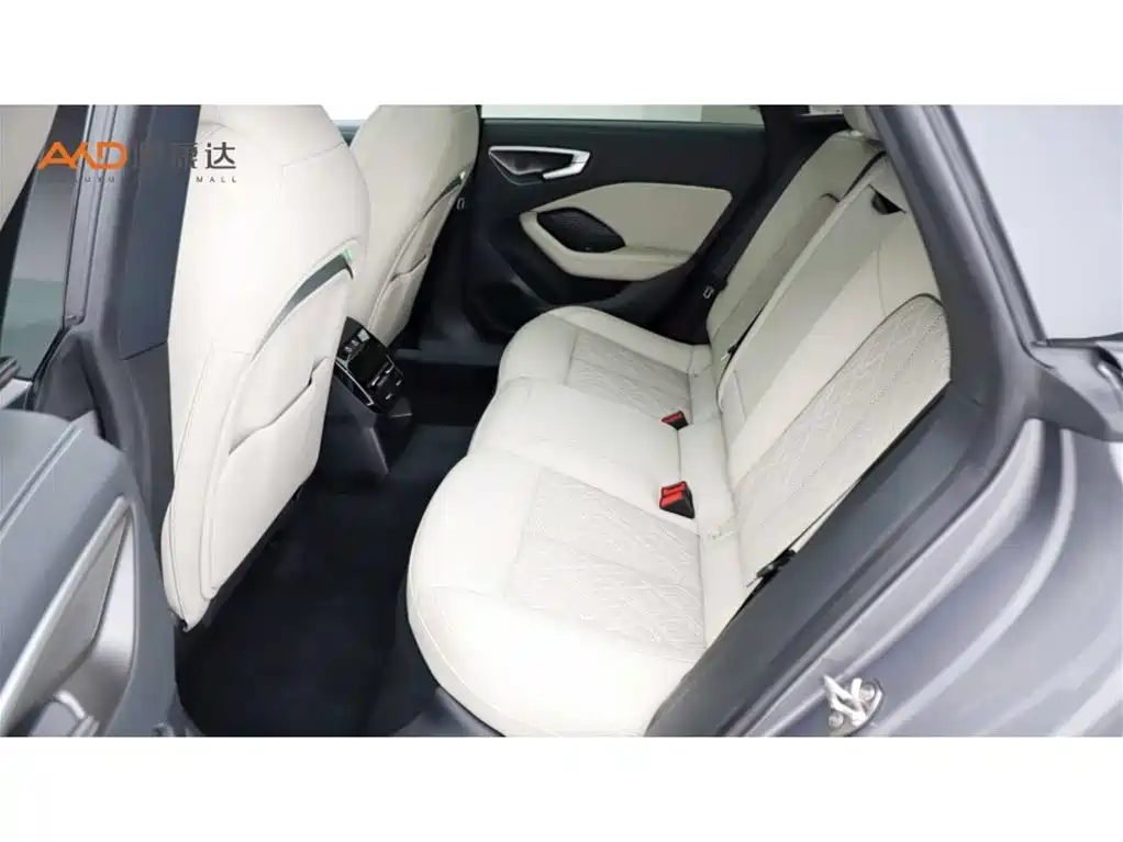 Audi A5L Sportback 2025 2.0T Zhiling quattro фото 7