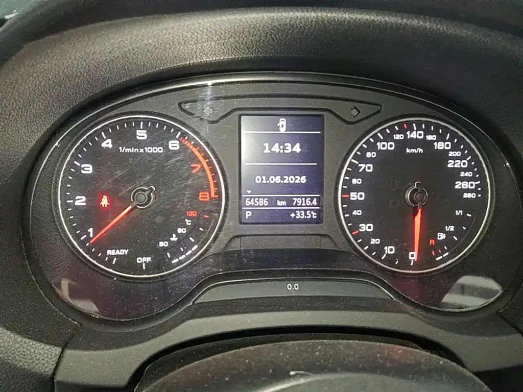 Audi A3 2018 30th Anniversary Sportback 35 TFSI Progressive фото 12