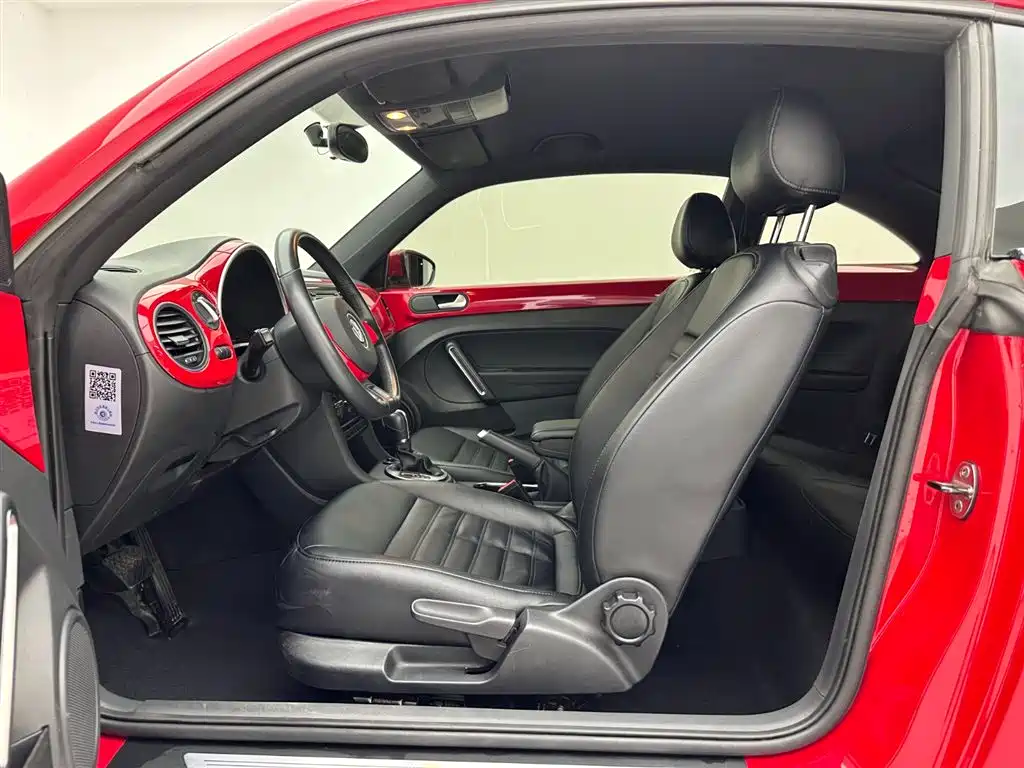 Volkswagen Beetle 2014 1.4TSI Fashion Edition фото 19