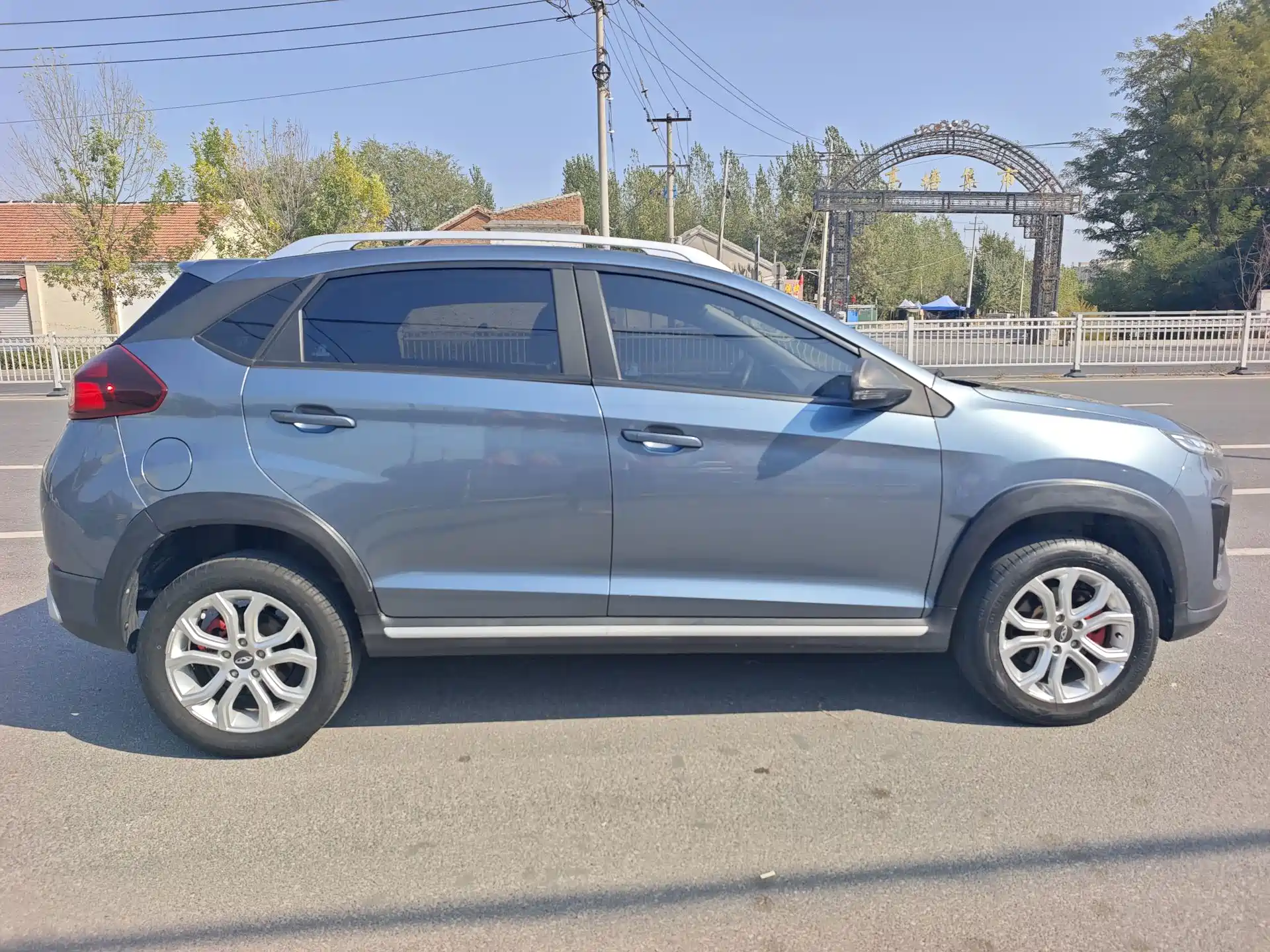 Фото 3 - Chery Tiggo 3x