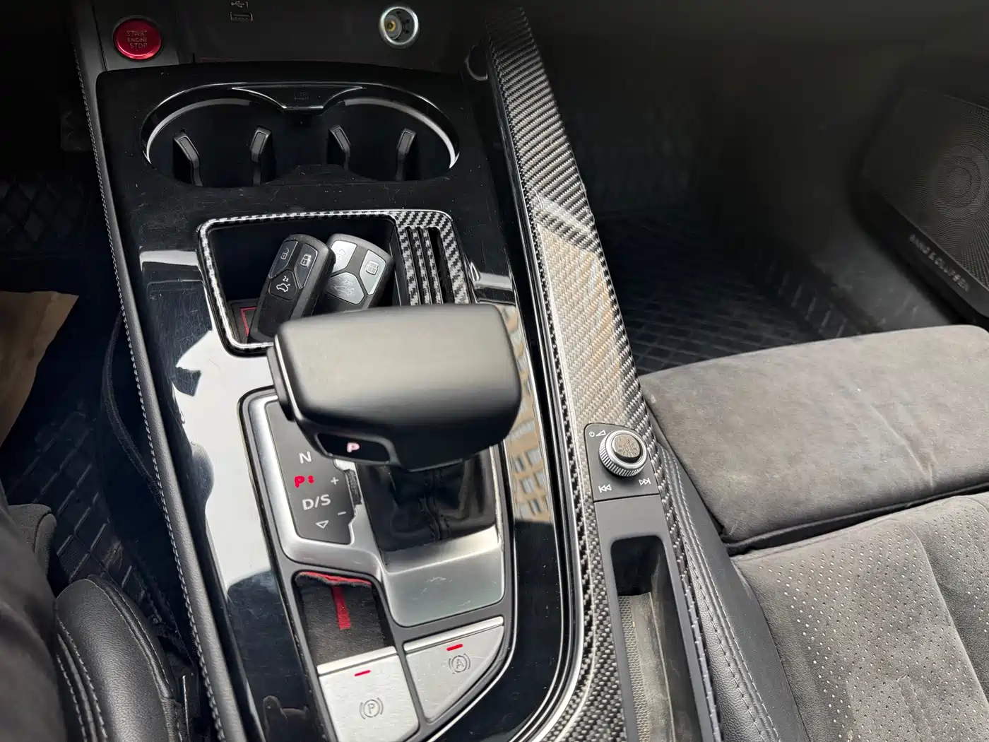 Audi A4L 2023 45 TFSI quattro Premium Sport фото 8