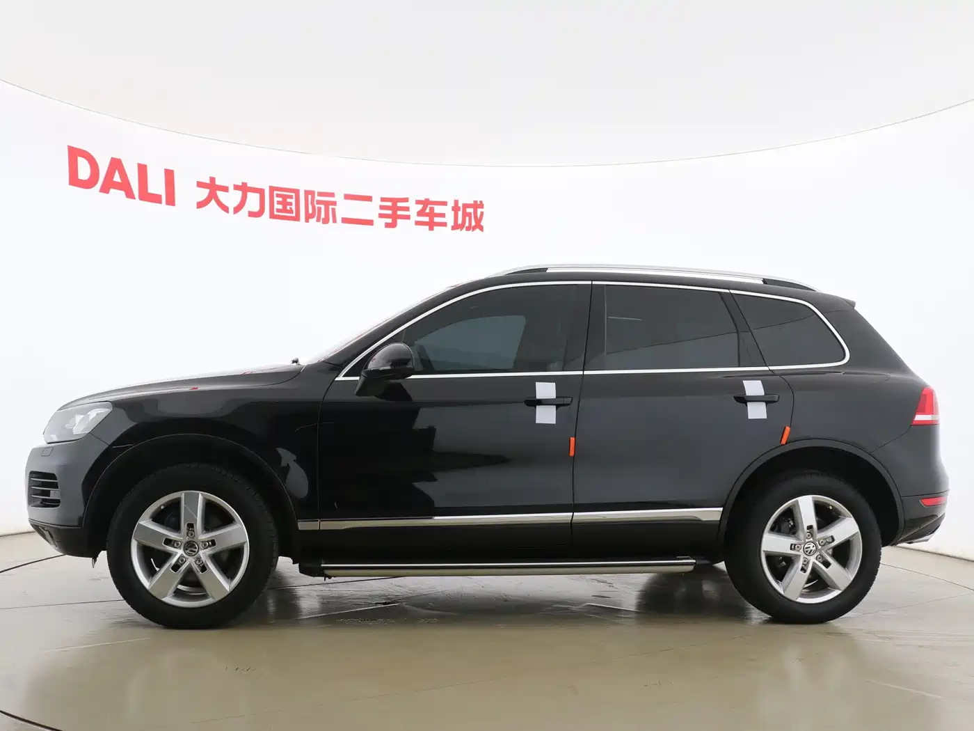 Volkswagen Touareg 2011 3.0TSI Luxury фото 16