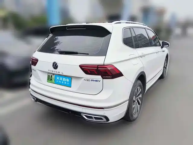 Volkswagen Tiguan L PHEV 2023 430PHEV Plug-in Hybrid Premium — фото 2