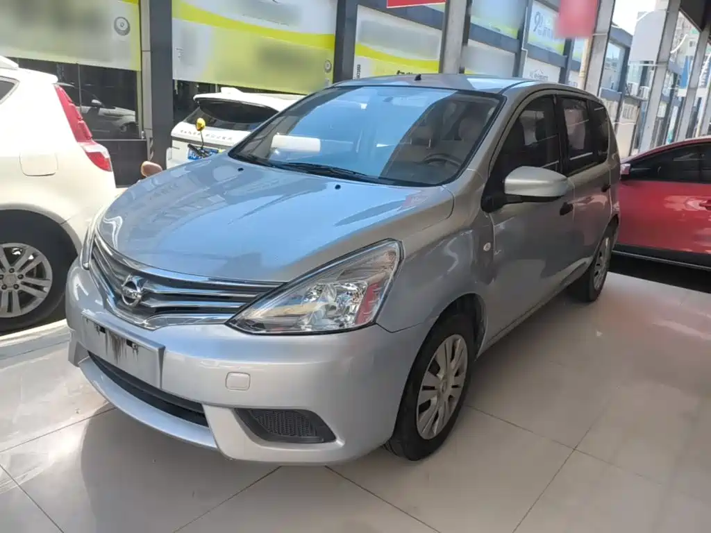 Nissan Livina 2018 2015 1.6XE CVT Comfort Edition