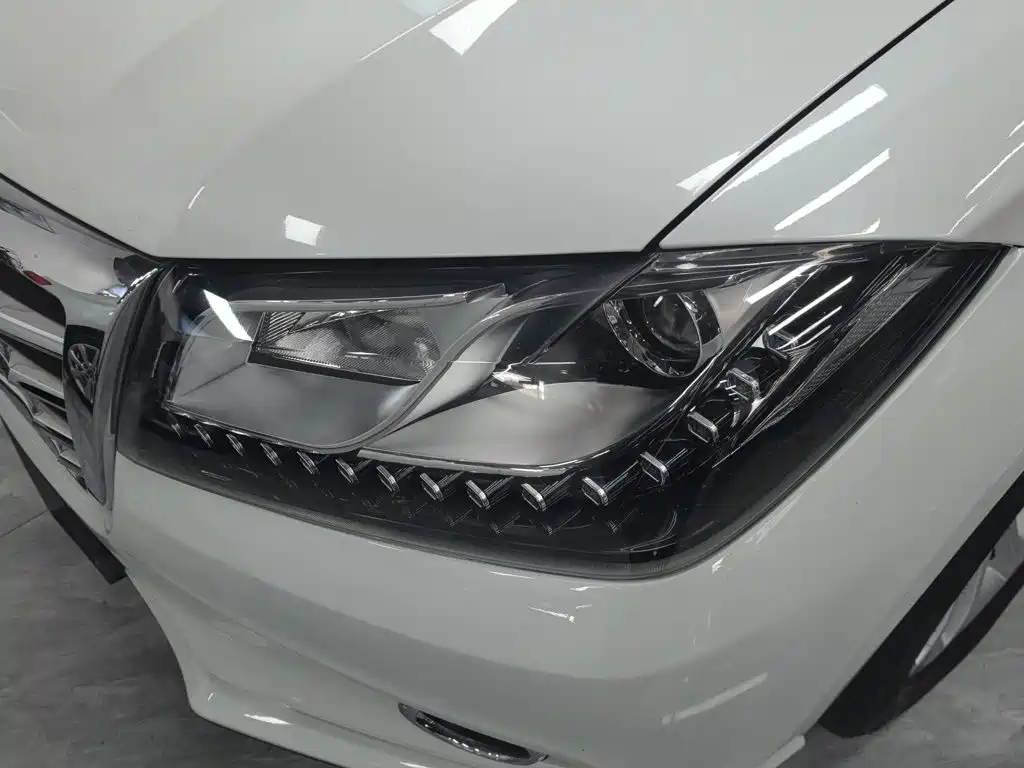 Фото 15 - Haval H2