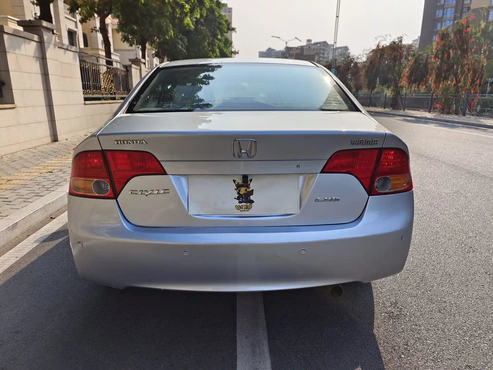 Фото 6 - Honda Civic