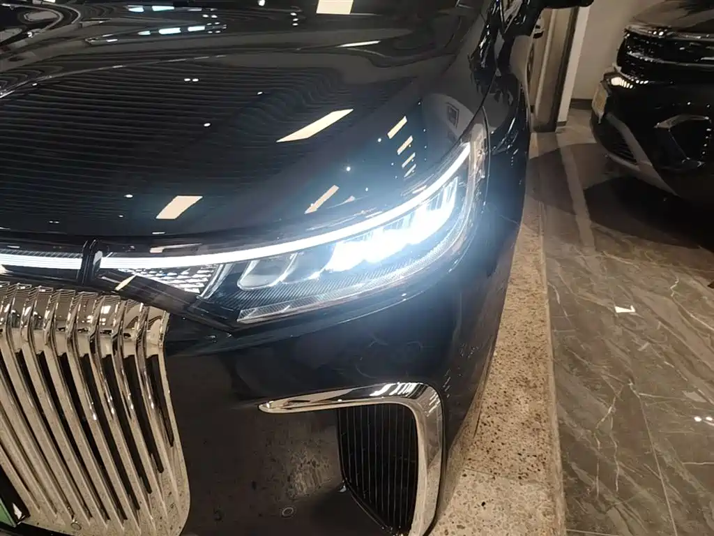 Voyah Auto Voyah Dreamer 2025 PHEV 4WD Kunpeng Premium Edition фото 24