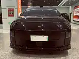 صورة 2 - Li Auto Li i8