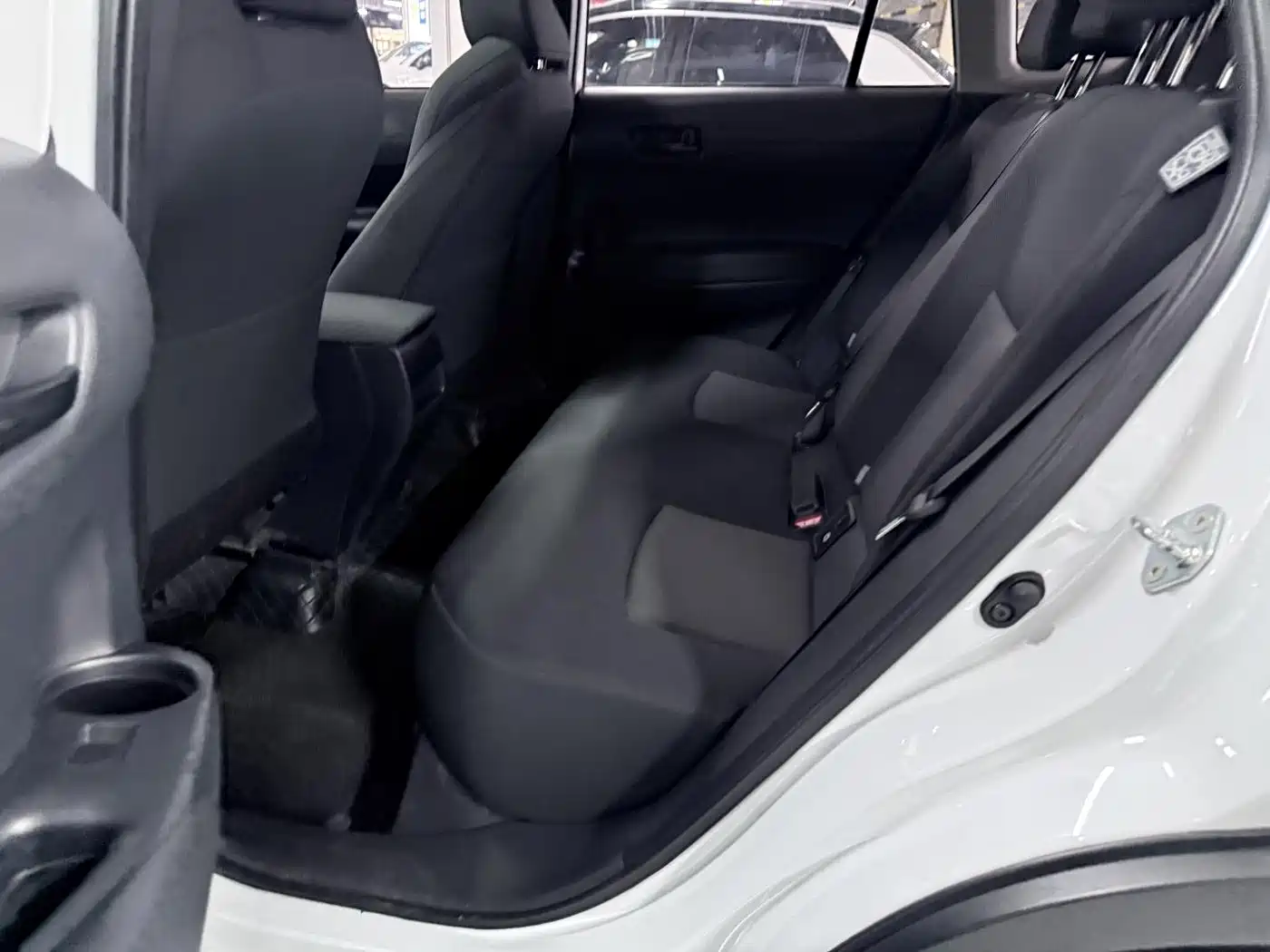 Toyota Frontlander 2023 2.0L CVT Sport Edition фото 11