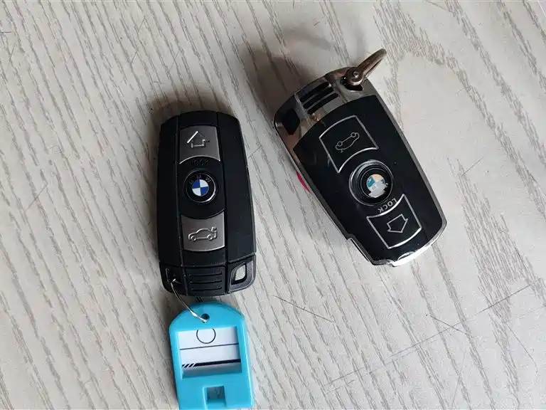 BMW X1 2015 Model sDrive18i Fashion Advanced Edition фото 9