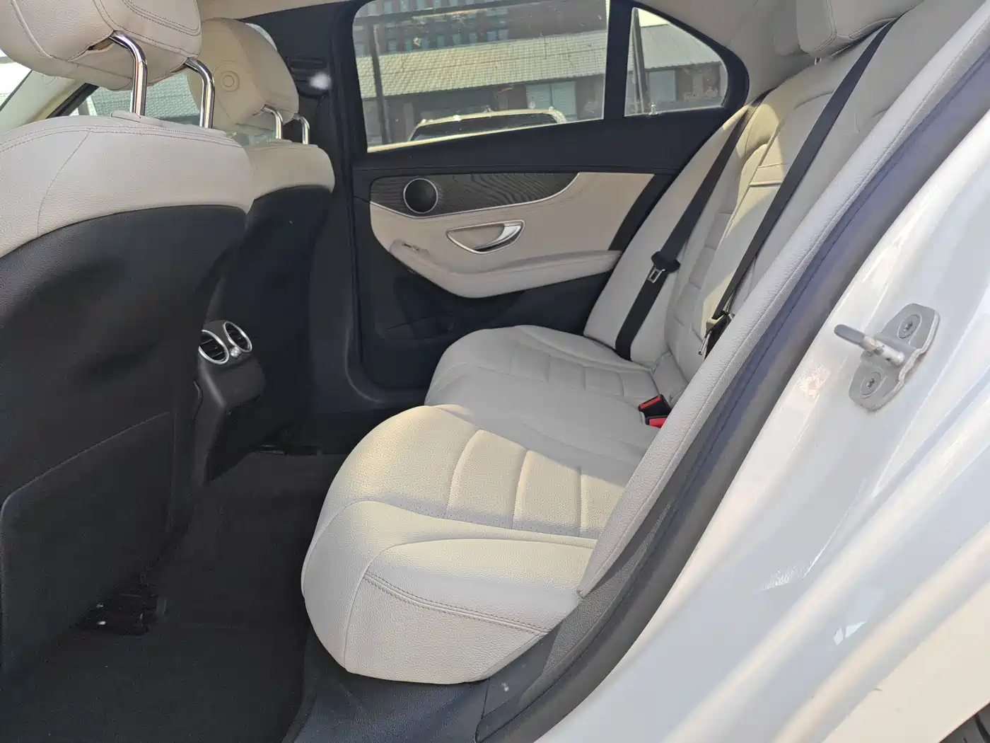 Mercedes-Benz C-Class 2015 C 180 L Sport фото 21