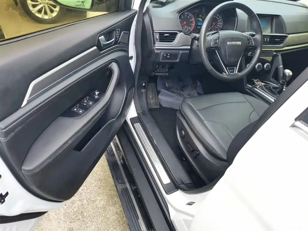 Haval H6 2018 Blue Label Sport 1.5T Manual 2WD Elite фото 16