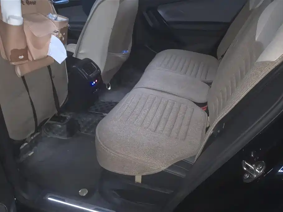 Volkswagen Tiguan X 2021 330TSI 2WD Premium Edition фото 11