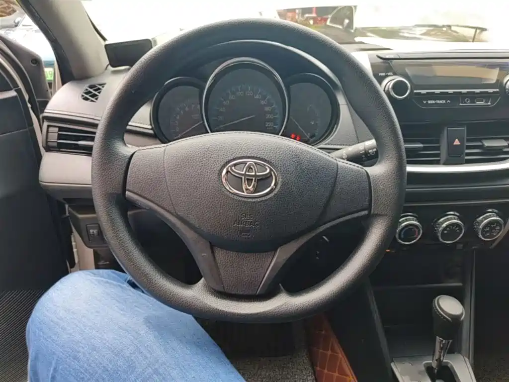 Toyota Vios FS 2017 1.5L CVT Fengchi Edition фото 11