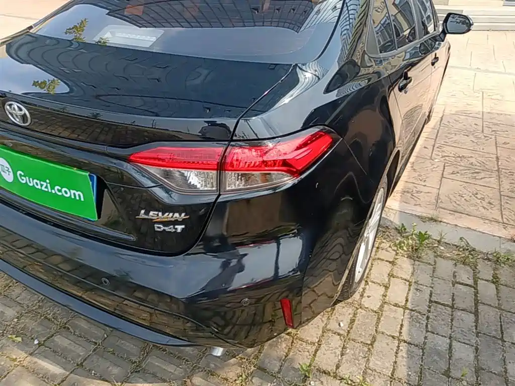 Toyota Levin 2019 185T CVT Luxury Edition China VI фото 8