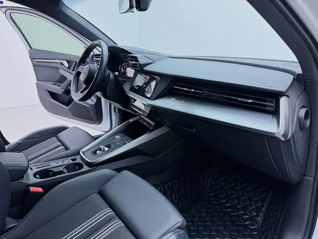 Audi A3 2022 Sportback 35 TFSI Style Sport фото 15