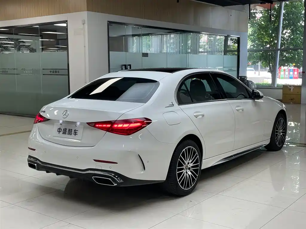 MERCEDES-BENZ CLASS C