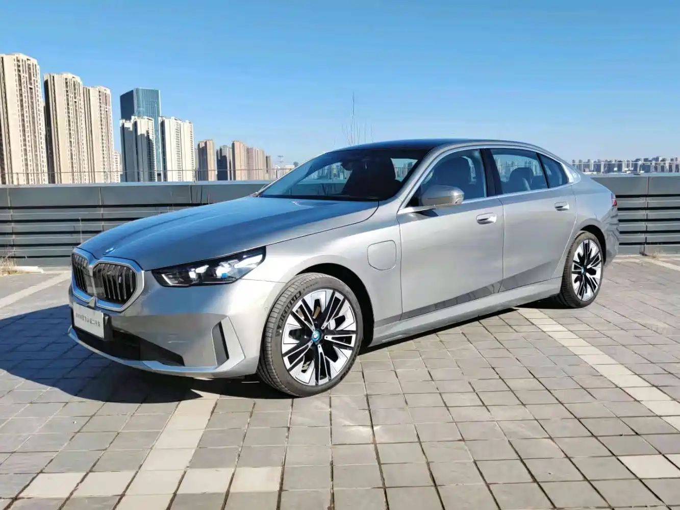 BMW i5 2024 eDrive 35L Premium Luxury Package